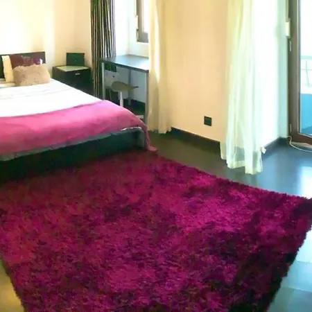 Big Luxury Room With River And Mountain View Gæstehus